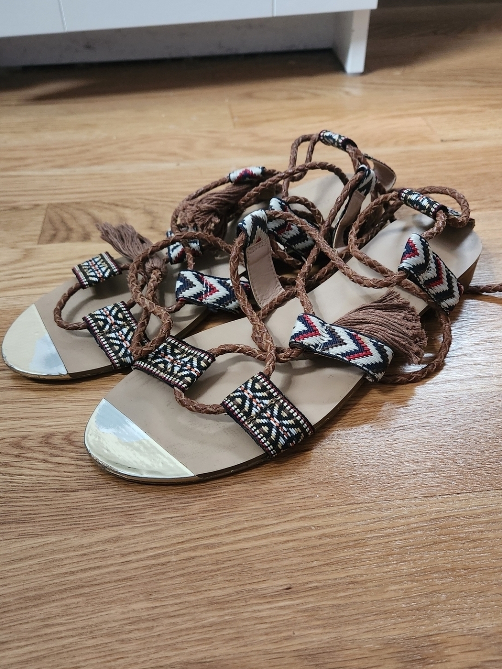 Boho Lace-Up Brown Sandals with Patterned Straps